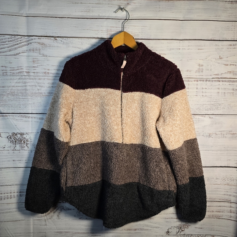 Maurices 1/2 zip sherpa longsleeve colorblock pullover‎ womans size Medium